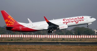 SpiceJet_Boeing_737-900ER_Vyas-1